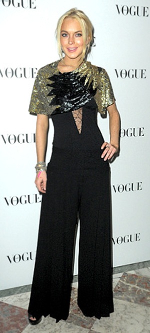 Sao và những bộ đồ kỳ dị - 11