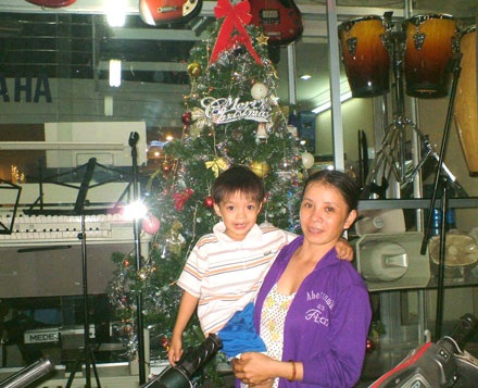 Giáng sinh giản dị của “chú lính chì” Văn Danh - 2