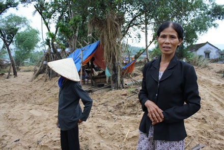 Những chuyện buồn ở “xóm ma” - 4 Những chuyện buồn ở “xóm ma” - 4