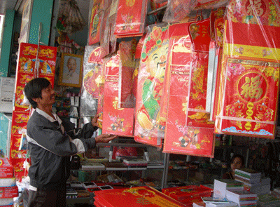 Thị trường lịch 2010: Cận ngày vẫn vắng người mua - 2