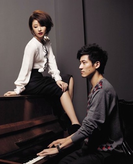 Lâm Tâm Như đẹp cổ điển với son đỏ - 2