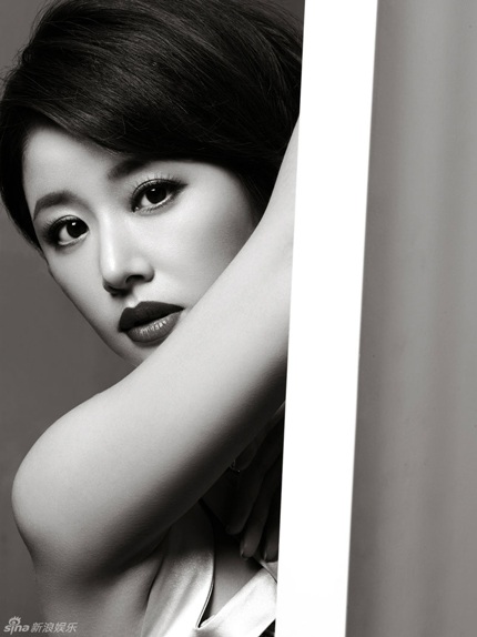 Lâm Tâm Như đẹp cổ điển với son đỏ - 6