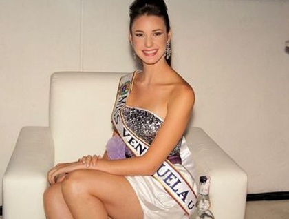 Ngắm nhan sắc Venezuela trong những bức hình mới - 18 Ngắm nhan sắc Venezuela trong những bức hình mới - 18