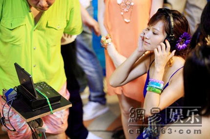 Từ Tịnh Lôi - Nữ tổng biên tập quyến rũ - 13 Từ Tịnh Lôi - Nữ tổng biên tập quyến rũ - 13