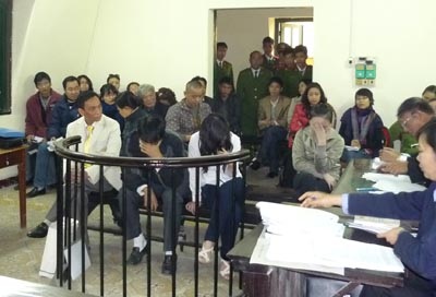 Bác kháng nghị tăng hình phạt ông chủ New Century - 2 Bác kháng nghị tăng hình phạt ông chủ New Century - 2