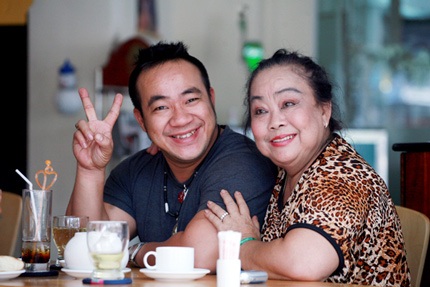 Hiếu Hiền: “Qua năm, tôi sẽ cưới vợ” - 6 Hiếu Hiền: “Qua năm, tôi sẽ cưới vợ” - 6