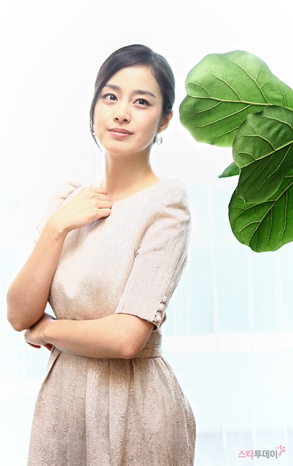 Kim Tae Hee phủ nhận tin đồn hẹn hò với Lee Byung Heon - 8 Kim Tae Hee phủ nhận tin đồn hẹn hò với Lee Byung Heon - 8