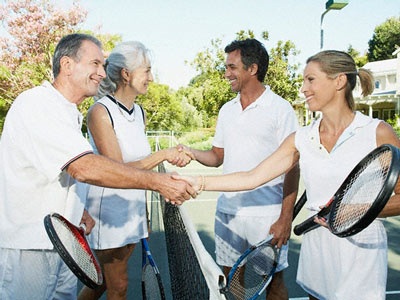 Ngoài đường có gì vui?  - 1