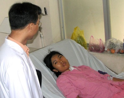 Nhiều năm không biết có lỗ thủng ở tim - 1