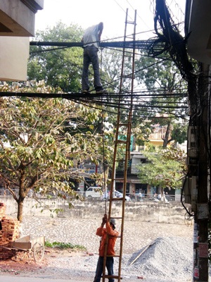 Gặp người nhện giữa thủ đô - 2