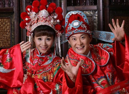 Nữ diễn viên Tào Dĩnh rạng rỡ với váy cưới - 3 Nữ diễn viên Tào Dĩnh rạng rỡ với váy cưới - 3