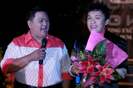 Hà Trần, Lam Trường, Minh Thư vui Tết cùng công nhân - 2