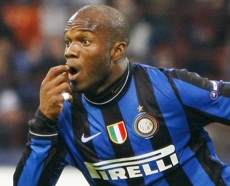 Đẩy Suazo, Inter dọn đường đón Goran Pandev - 1 Đẩy Suazo, Inter dọn đường đón Goran Pandev - 1