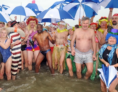 Các cách chào đón năm mới thú vị trên thế giới - 6 Các cách chào đón năm mới thú vị trên thế giới - 6