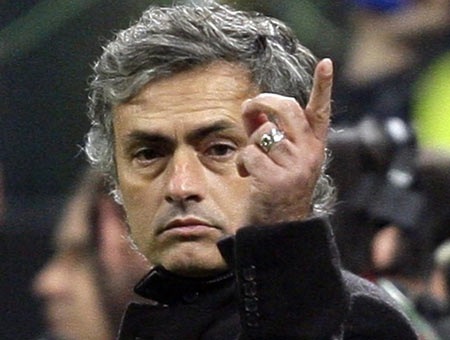 Mourinho: “Năm 2009 là cuộc chiến với báo chí” - 1