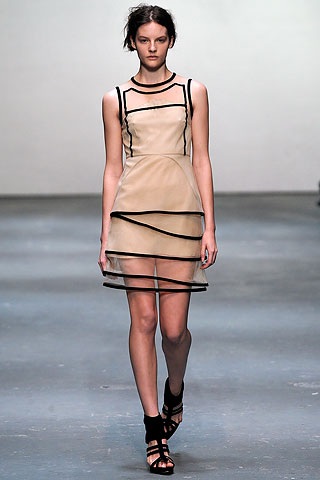 BST thu đông 2009 của Christopher Kane  - 20