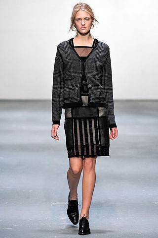 BST thu đông 2009 của Christopher Kane  - 24