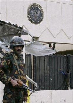 Chùm tin vắn qua ảnh - 3 Chùm tin vắn qua ảnh - 3