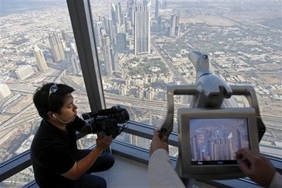 Dubai khai trương tòa nhà cao nhất thế giới - 5