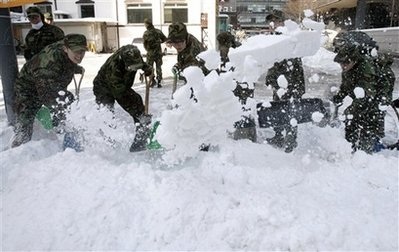 Seoul trong cơn bão tuyết lịch sử - 13