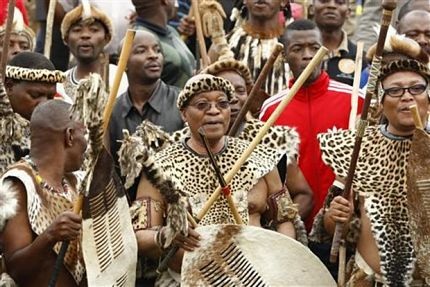 Lễ cưới lần thứ 5 của Tổng thống Nam Phi - 6 Lễ cưới lần thứ 5 của Tổng thống Nam Phi - 6