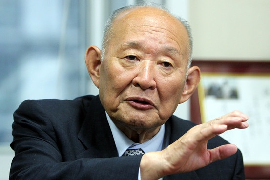 Thủ tướng Nhật thay Bộ trưởng Tài chính - 1