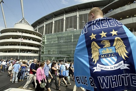 Man City được ông chủ Ả rập xóa sạch "núi" nợ - 1 Man City được ông chủ Ả rập xóa sạch "núi" nợ - 1