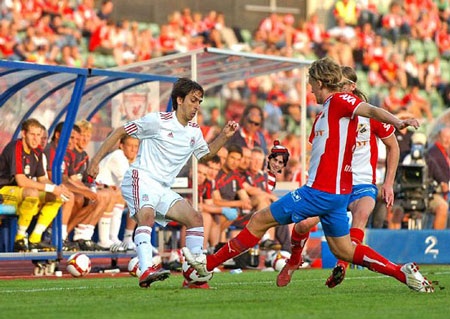 Biếm họa vui về ngôi sao Aquilani của Liverpool - 8