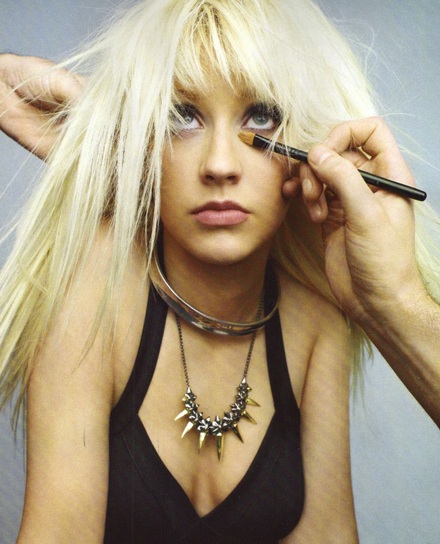 Christina Aguilera lôi cuốn trên Marie Claire - 3 Christina Aguilera lôi cuốn trên Marie Claire - 3