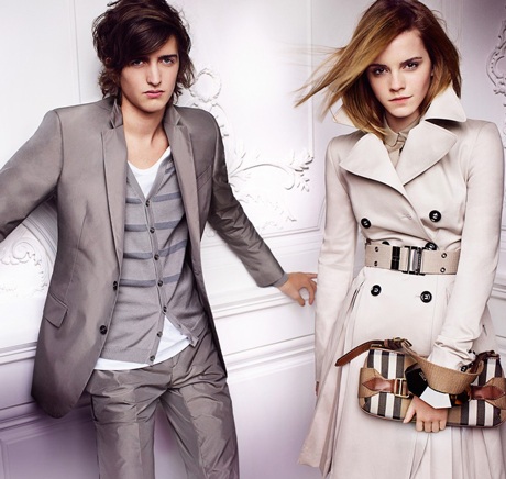 “Phù thủy” Emma Watson tiếp tục quảng cáo cho Burberry - 15