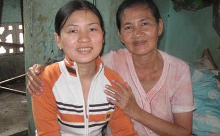 Hành trình tìm công lý của mẹ cô gái bị tù oan 4 năm  - 1