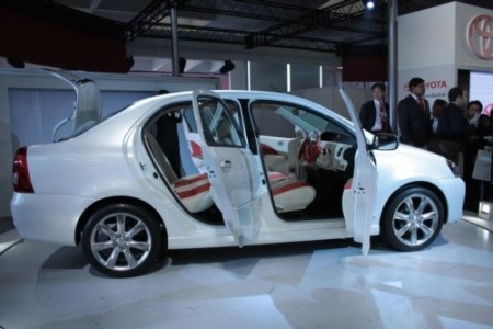 Toyota tranh giành thị phần xe nhỏ với Suzuki - 5 Toyota tranh giành thị phần xe nhỏ với Suzuki - 5