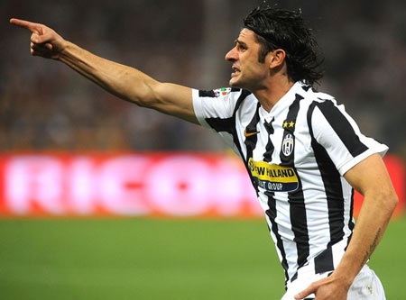 Chelsea muốn "hiến dâng" Malouda để lấy Iaquinta - 1 Chelsea muốn "hiến dâng" Malouda để lấy Iaquinta - 1