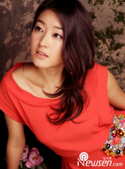 Kim Bum “khoái” làm “phi công trẻ” - 4