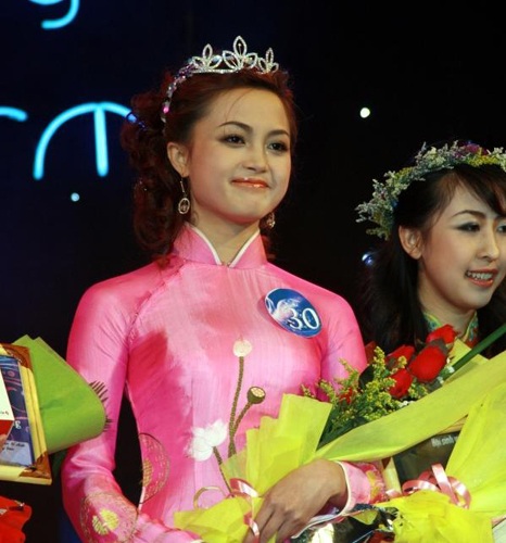 Điểm lại sắc đẹp sinh viên Hà Nội năm 2009 - 2 Điểm lại sắc đẹp sinh viên Hà Nội năm 2009 - 2