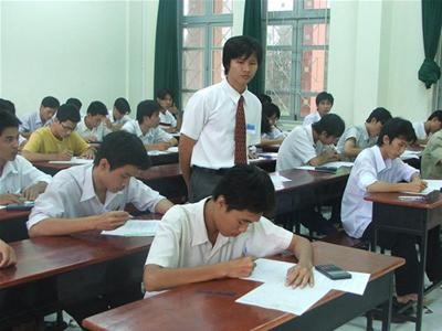 Có phá vỡ “3 chung” nếu thực hiện hạ điểm chuẩn NV1? - 1