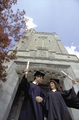 Thi học bổng A-levels & Dự bị ĐH của trường Công Lập City College Plymouth, Anh Quốc  - 2