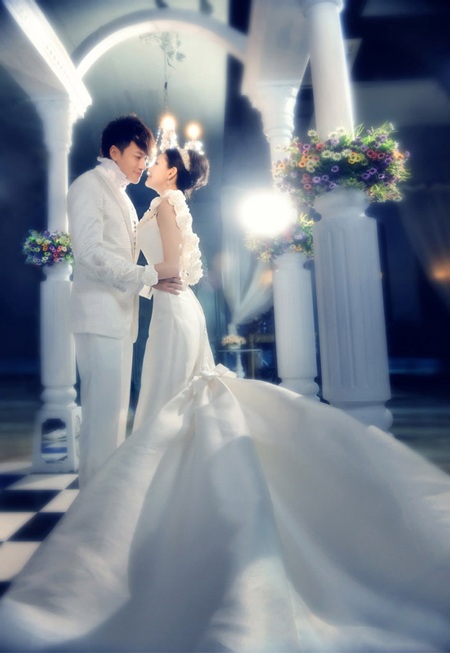 Từ Hy Viên “e ấp” bên Hà Nhuận Đông - 4