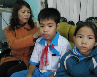 5 cánh cò mồ côi nơi xóm nhỏ - 2