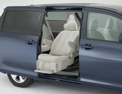 Toyota giới thiệu ghế ô tô Auto Access - 1 Toyota giới thiệu ghế ô tô Auto Access - 1