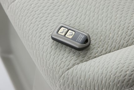 Toyota giới thiệu ghế ô tô Auto Access - 11 Toyota giới thiệu ghế ô tô Auto Access - 11