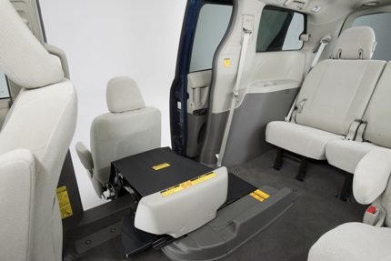 Toyota giới thiệu ghế ô tô Auto Access - 7 Toyota giới thiệu ghế ô tô Auto Access - 7
