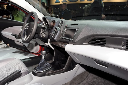 Điểm sáng trên thị trường xe hybrid: Honda CR-Z - 7 Điểm sáng trên thị trường xe hybrid: Honda CR-Z - 7
