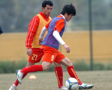 Không dễ cho ông Calisto đến T&T Hà Nội - 2 Không dễ cho ông Calisto đến T&T Hà Nội - 2