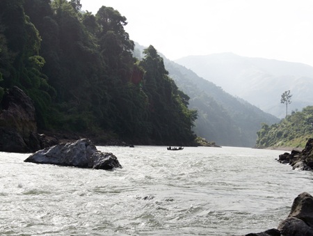 Kỳ vĩ sông Đà - 12