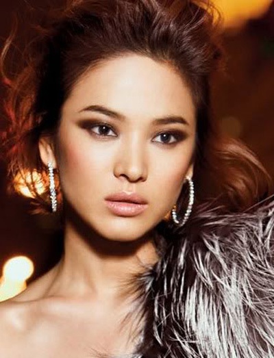 Song Hye Kyo sẽ yêu “tiểu hổ” Kang Dong Won - 1 Song Hye Kyo sẽ yêu “tiểu hổ” Kang Dong Won - 1