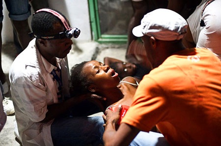 Haiti sau động đất: Hoảng loạn, cướp bóc và nỗi lo bệnh tật - 7