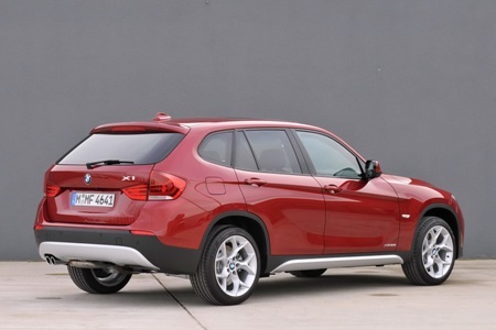 Thêm động cơ cho xe BMW X1  - 1