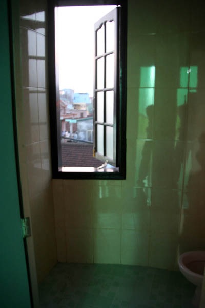 "Đường đi" của đối tượng dùng súng AK khống chế con tin - 7