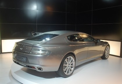 Triển lãm ô tô Brussels 2010 - Siêu xe quần tụ - 11